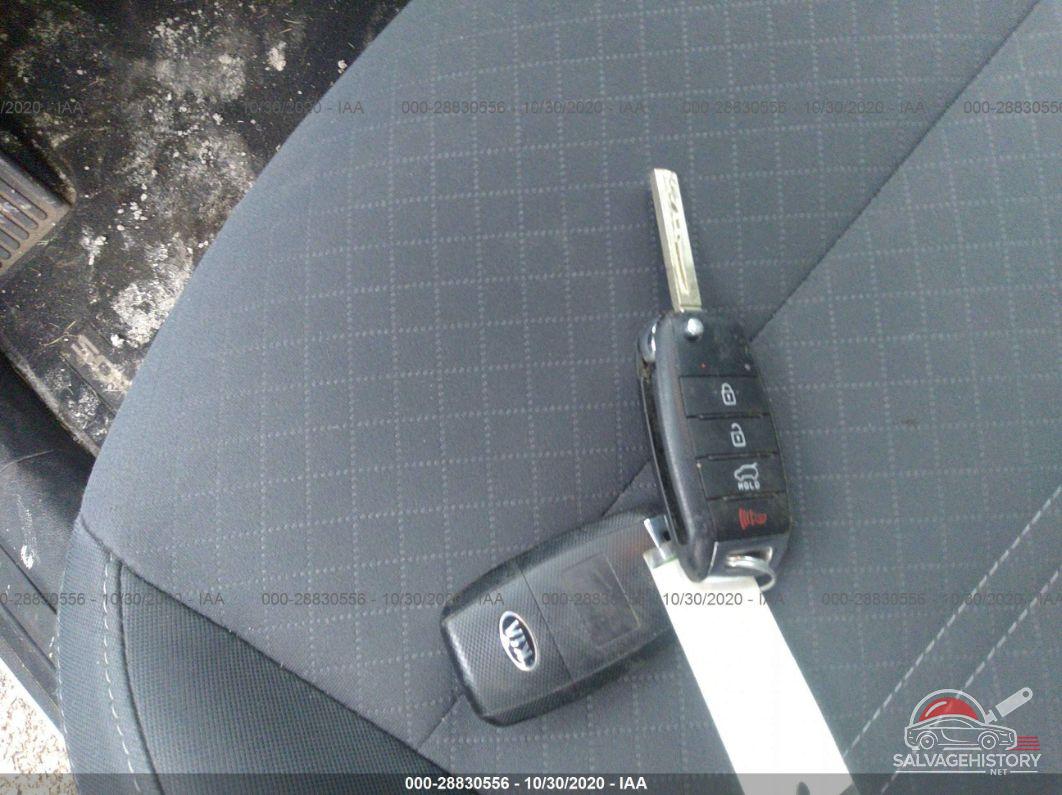 5XYPG4A55GG088561 2016 KIA SORENTO photo no. 11