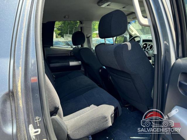 5TBBV54107S488926 2007 TOYOTA TUNDRA photo no. 10