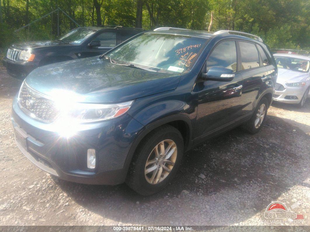 5XYKT3A60FG580387 2015 KIA SORENTO photo no. 2