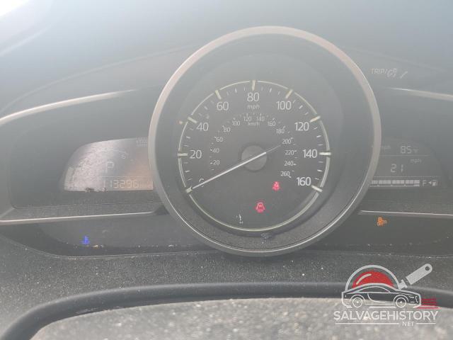 JM1BN1V71H1100474 2017 MAZDA 3 photo no. 9