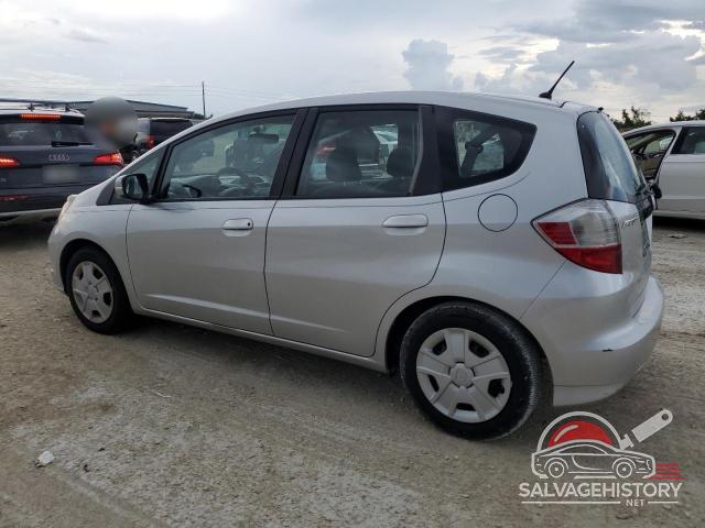 JHMGE8H38DC012896 2013 HONDA FIT photo no. 2