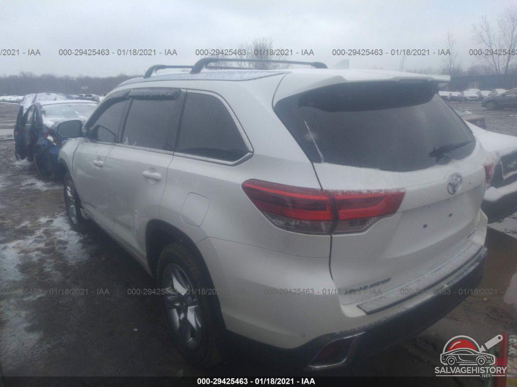 5TDDZRFHXHS360796 2017 TOYOTA HIGHLANDER photo no. 3