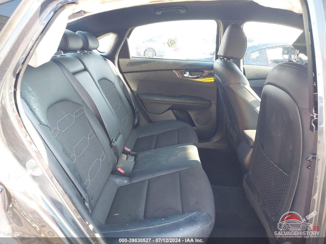 3KPF34AD6LE260490 2020 KIA FORTE photo no. 8