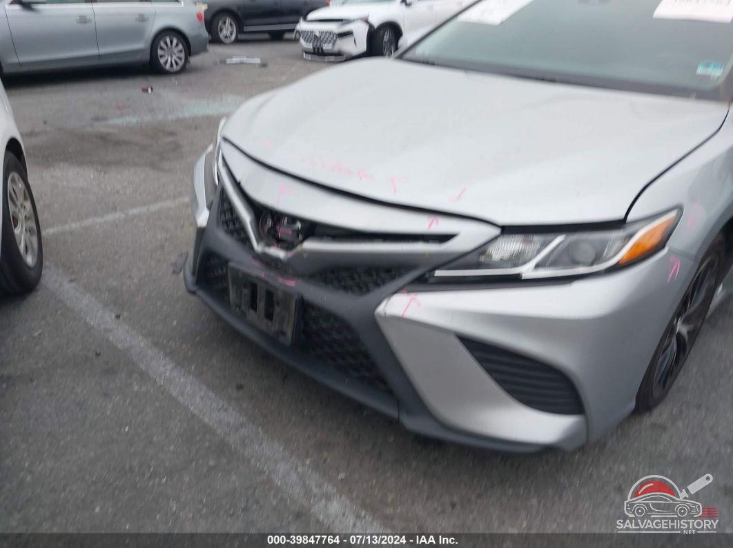 4T1B11HK7JU121972 2018 TOYOTA CAMRY photo no. 6