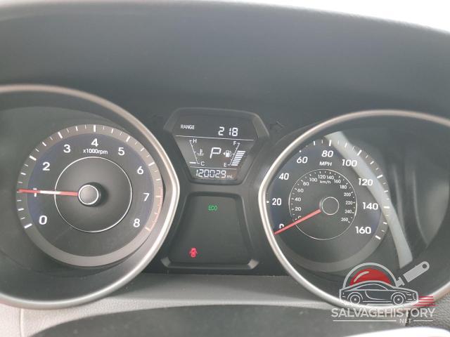 5NPDH4AE7GH676535 2016 HYUNDAI ELANTRA photo no. 9