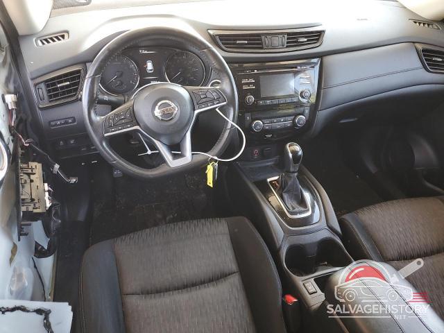 JN8AT2MT2HW388454 2017 NISSAN ROGUE photo no. 8