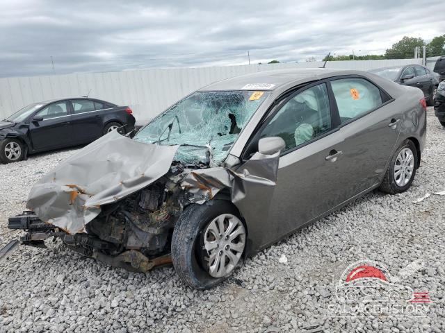 KNAFU4A25D5646386 2013 KIA FORTE photo no. 5