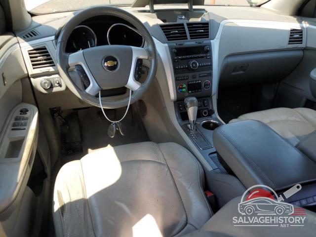 1GNKVJED4BJ136700 2011 CHEVROLET TRAVERSE photo no. 8