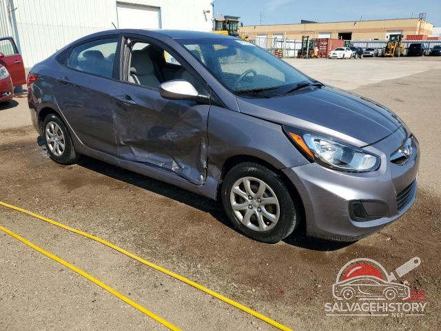 KMHCT4AEXEU679261 2014 HYUNDAI ACCENT photo no. 4