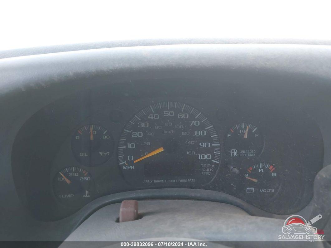 1GCFG25W8W1022877 1998 CHEVROLET CHEVY VAN photo no. 7
