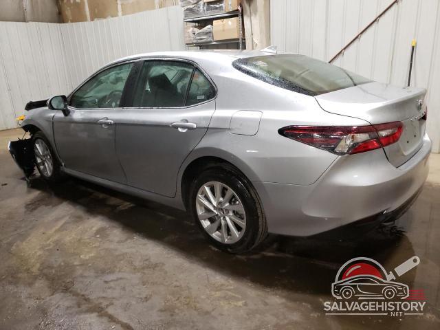 4T1C11BK4RU126426 2024 TOYOTA CAMRY photo no. 2