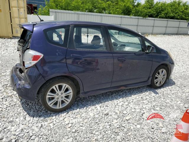 JHMGE8H4XAC022351 2010 HONDA FIT photo no. 3