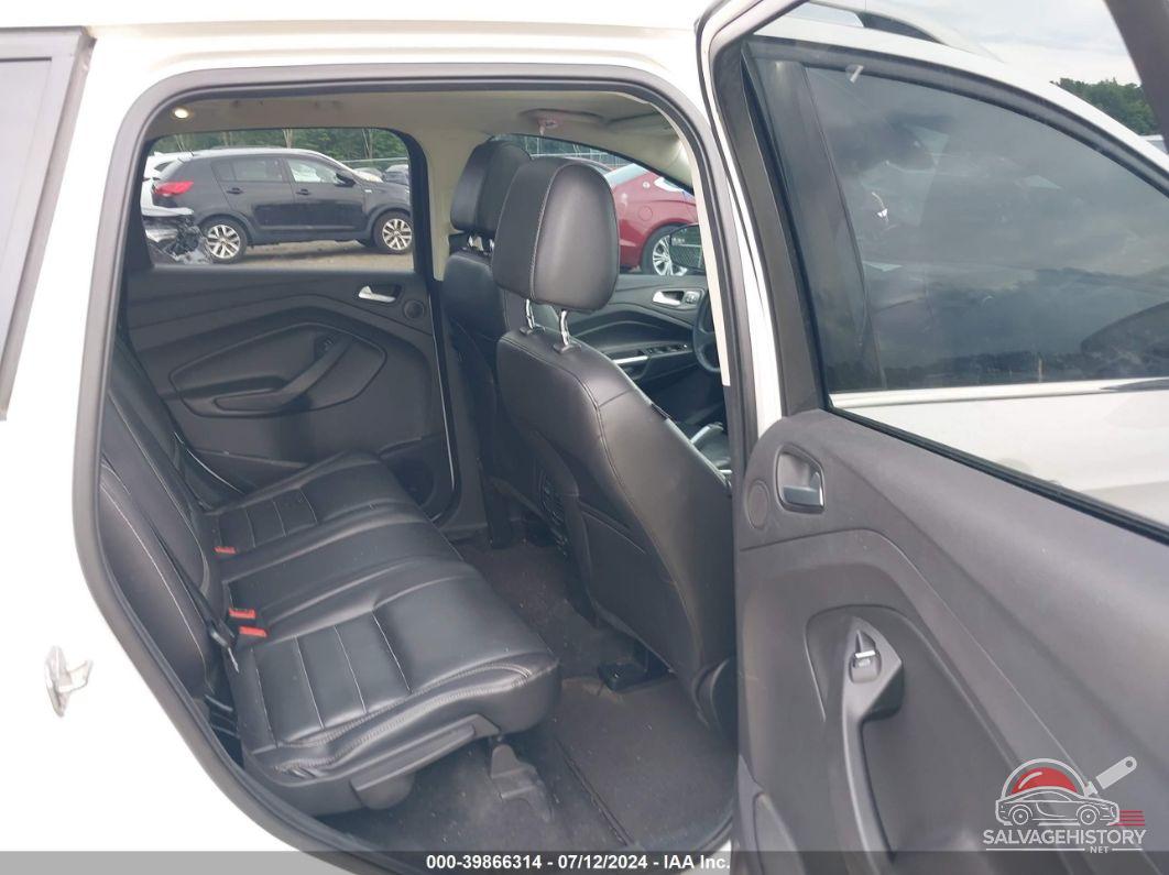 1FMCU9J90GUB45038 2016 FORD ESCAPE photo no. 8