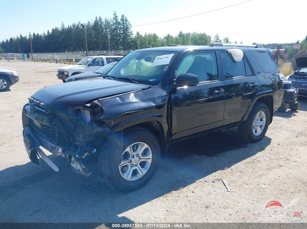 JTEEU5JR5P5304177 2023 TOYOTA 4RUNNER photo no. 2