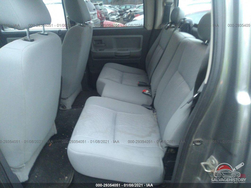 1D7RW3GK6BS653721 2011 RAM DAKOTA photo no. 8