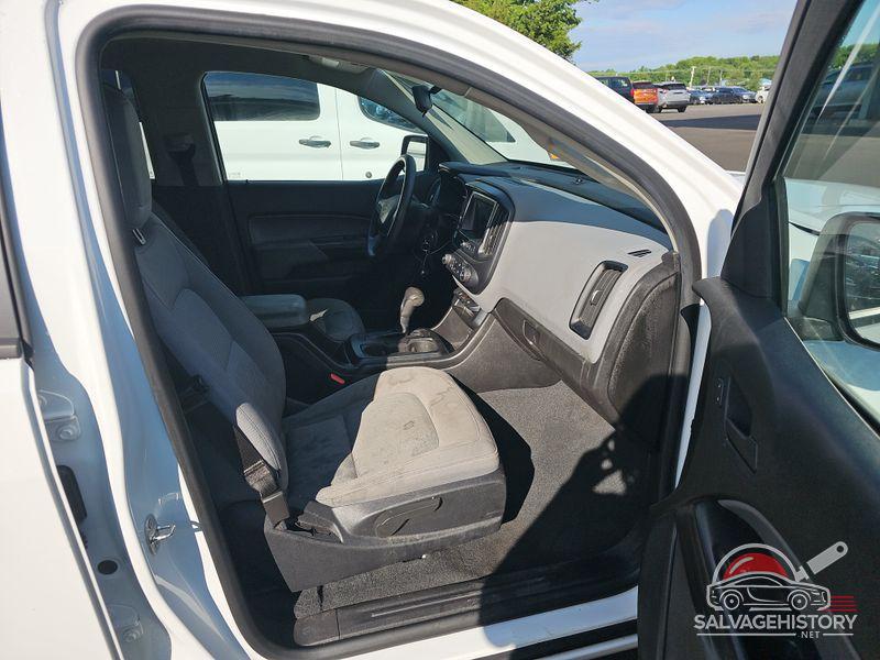 1GCGSBEA0K1298696 2019 CHEVROLET COLORADO photo no. 3