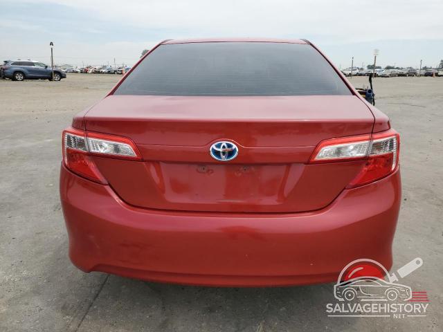 4T1BD1FK3EU100715 2014 TOYOTA CAMRY photo no. 6