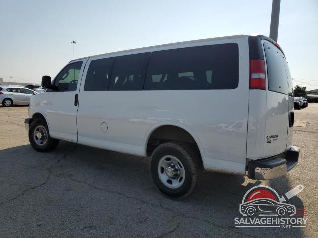 1GAZGMFF3G1231297 2016 CHEVROLET EXPRESS photo no. 2