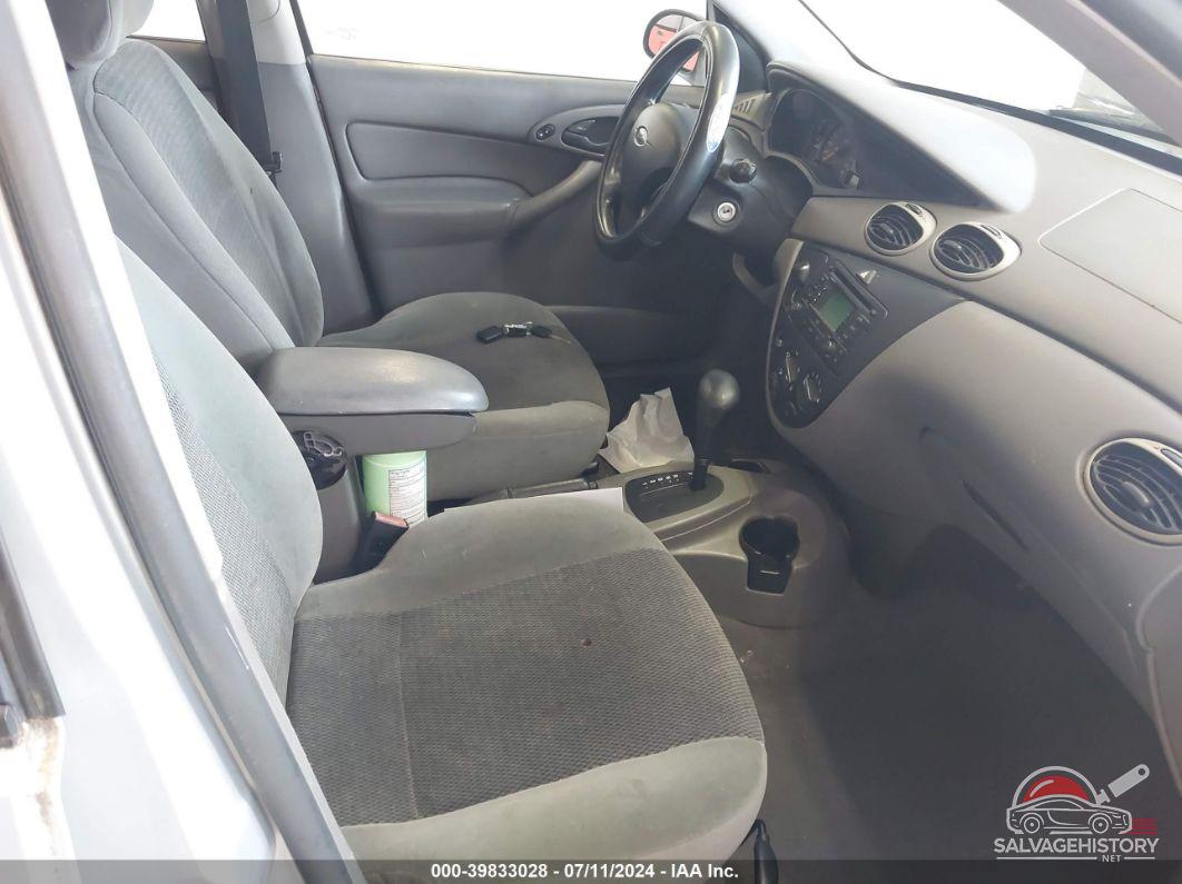 1FAFP34P73W323631 2003 FORD FOCUS photo no. 5