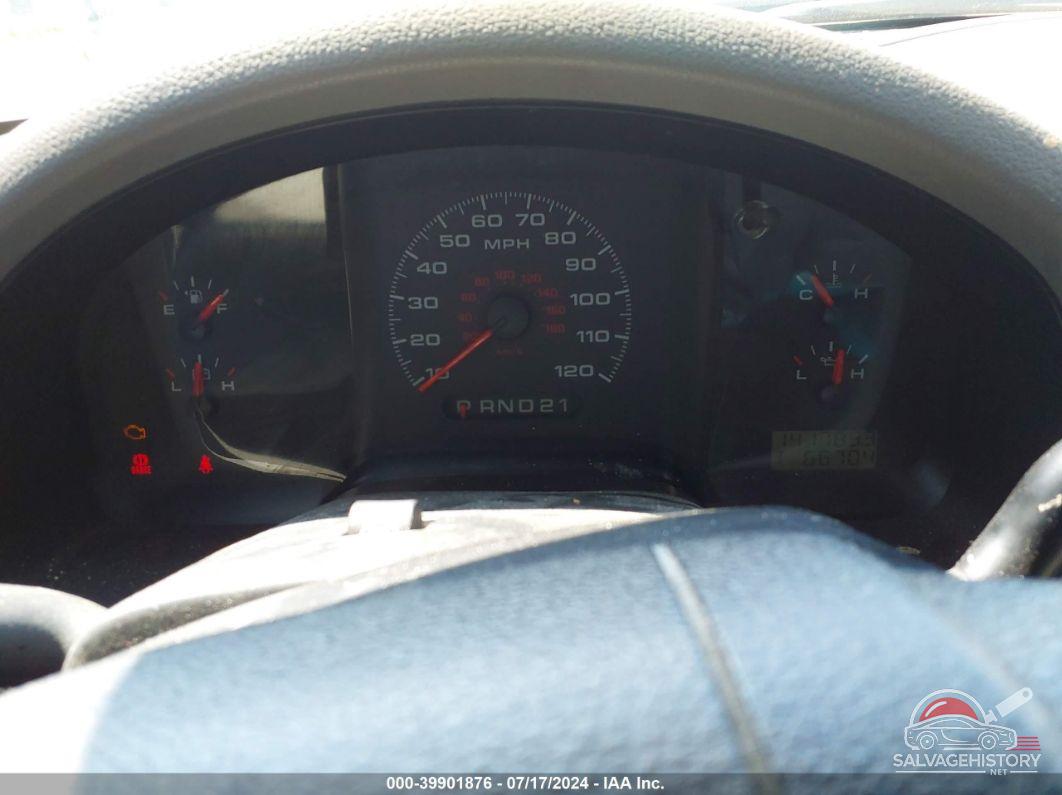1FTRF12298KE93574 2008 FORD F-150 photo no. 7