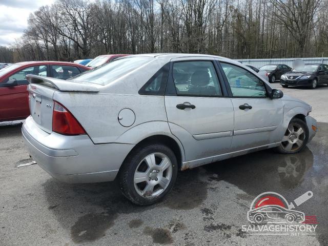 1FAFP34N05W155090 2005 FORD FOCUS photo no. 3