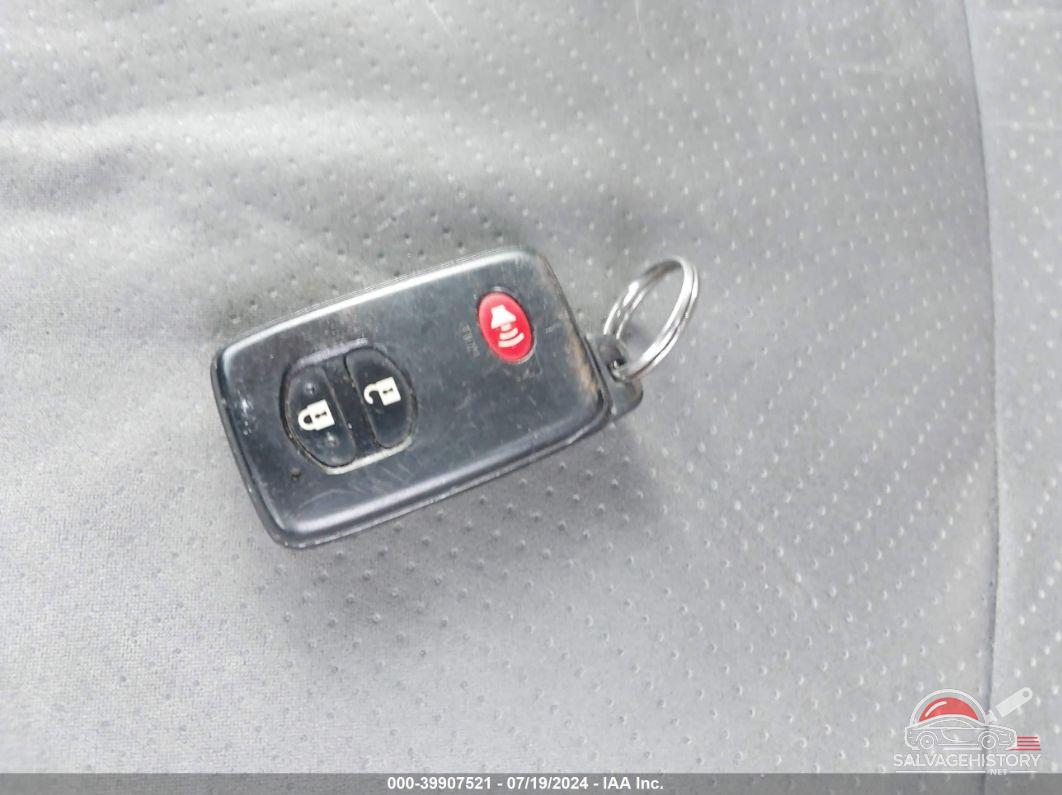 JTDKN3DUXA0120740 2010 TOYOTA PRIUS photo no. 11