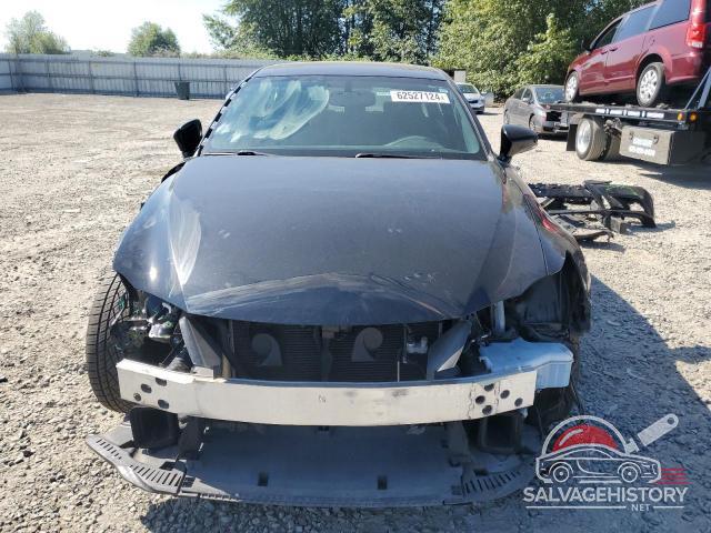 JTHBA1D24G5007214 2016 LEXUS IS photo no. 5