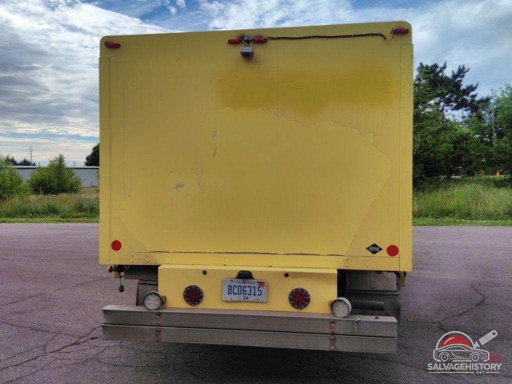 1FDXE4FS9KDC07767 2019 FORD E-450 CUTAWAY photo no. 4