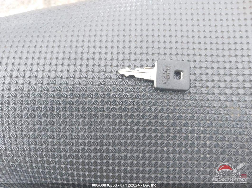 1HD1CAP16VY203028 1997 HARLEY-DAVIDSON XL1200 photo no. 11