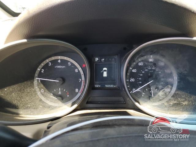 5XYZU3LB3JG504502 2018 HYUNDAI SANTA FE photo no. 9