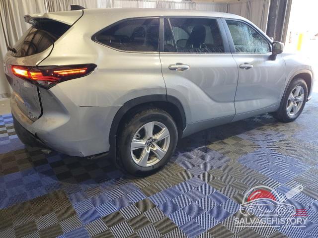 5TDKDRBH0RS554282 2024 TOYOTA HIGHLANDER photo no. 3