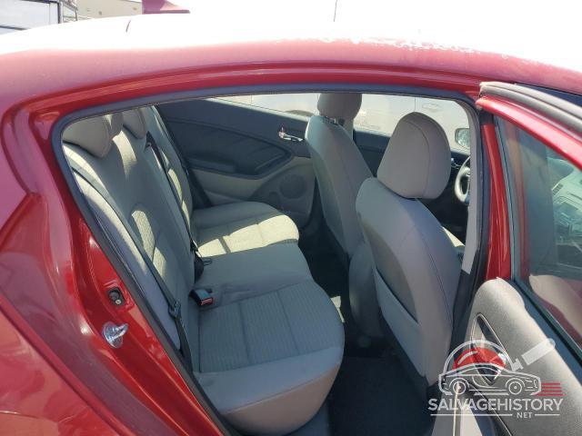 KNAFX4A61F5257340 2015 KIA FORTE photo no. 10