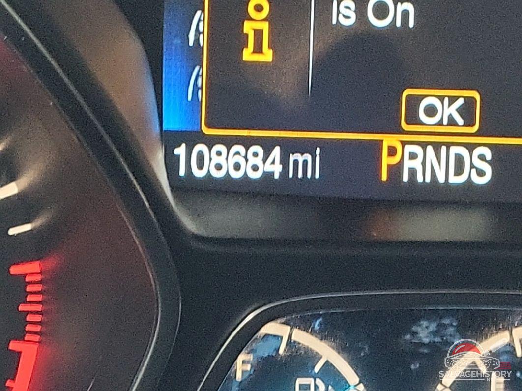 1FMCU9GD4JUC36137 2018 FORD ESCAPE photo no. 2