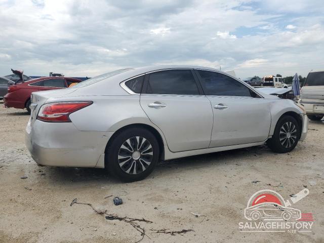 1N4AL3AP7FC101817 2015 NISSAN ALTIMA photo no. 3