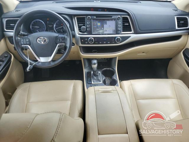 5TDJZRFH2KS613748 2019 TOYOTA HIGHLANDER photo no. 8