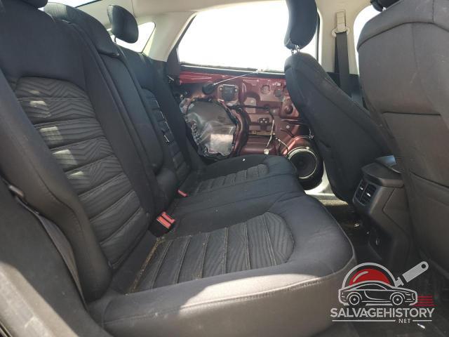 3FA6P0H74GR310742 2016 FORD FUSION photo no. 10