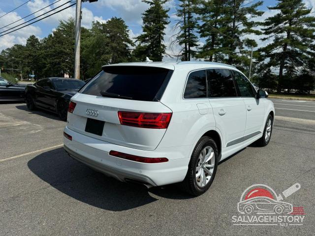 WA1AAAF70KD007838 2019 AUDI Q7 photo no. 3