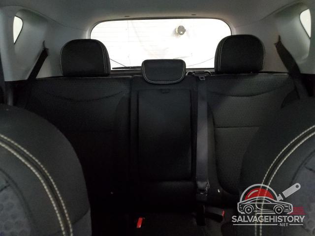 KNDJP3A50F7118948 2015 KIA SOUL photo no. 10
