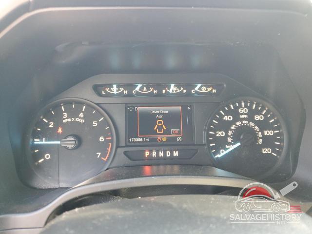 1FTEW1CP0JKE94725 2018 FORD F-150 photo no. 9