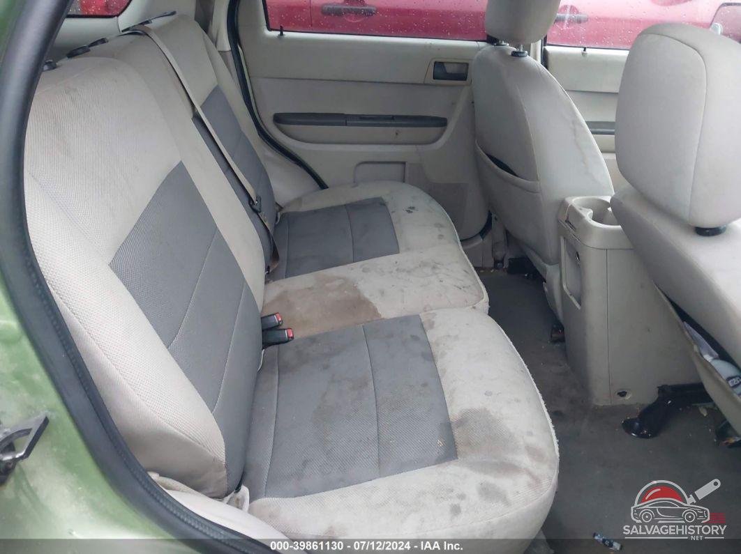 1FMCU031X8KC82746 2008 FORD ESCAPE photo no. 8