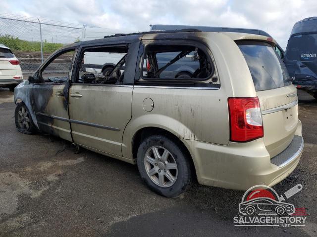 2A4RR5DG5BR798936 2011 CHRYSLER MINIVAN photo no. 2