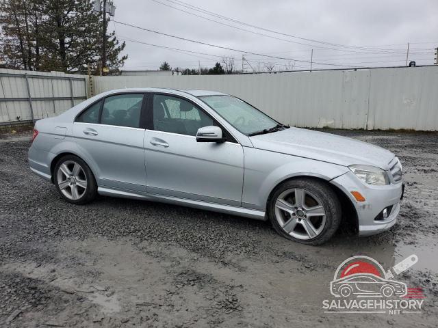 WDDGF8BB2AR126762 2010 MERCEDES-BENZ C-CLASS photo no. 4