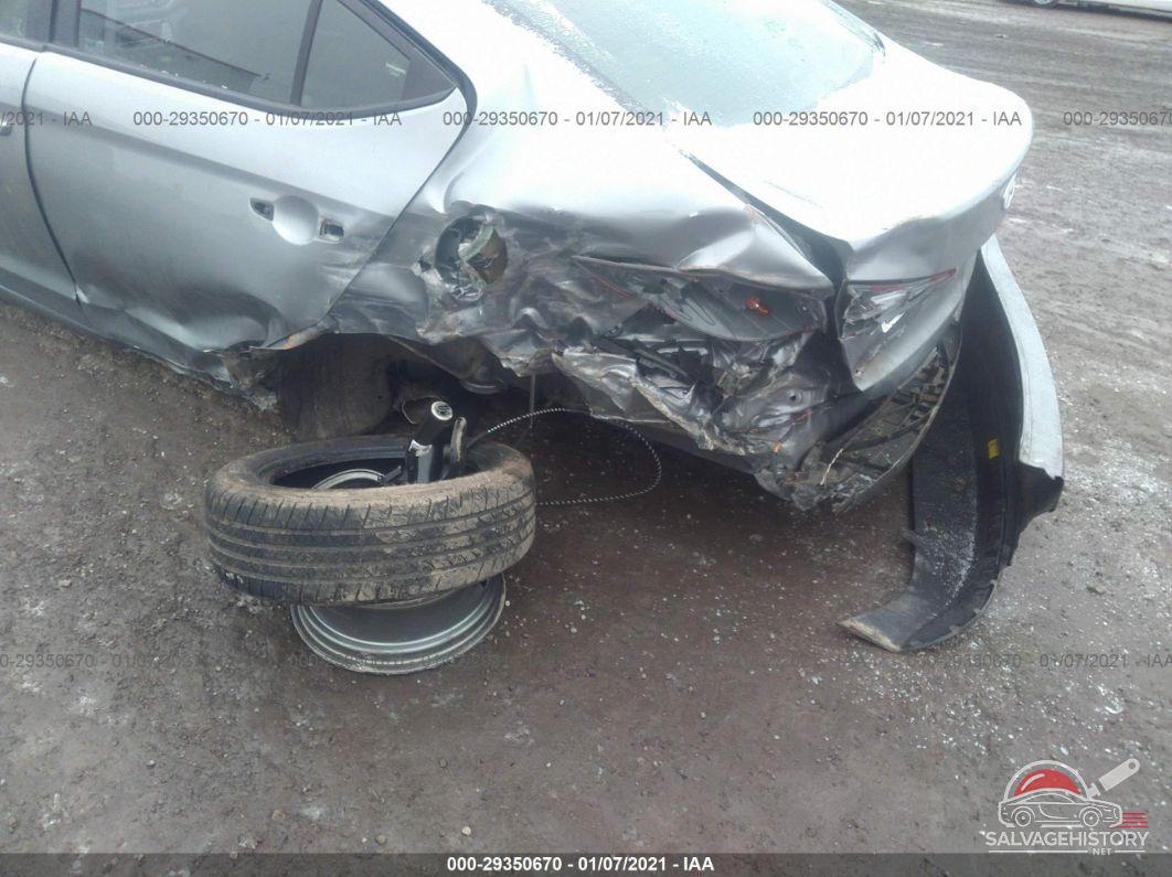 5NPD84LF8HH163799 2017 HYUNDAI ELANTRA photo no. 6