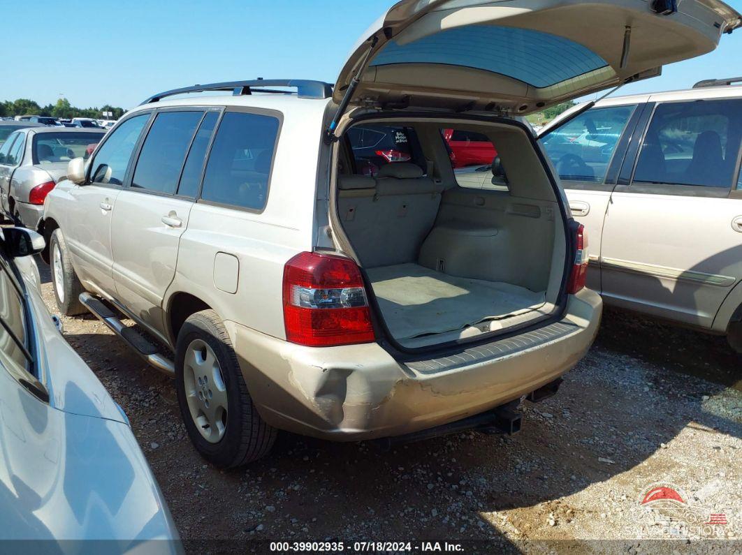 JTEGP21A050074986 2005 TOYOTA HIGHLANDER photo no. 3