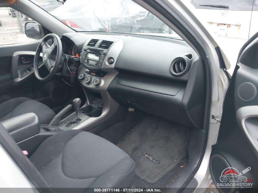 JTMBK32V475022898 2007 TOYOTA RAV4 photo no. 5