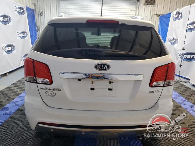 5XYKW4A2XBG094528 2011 KIA SORENTO photo no. 6