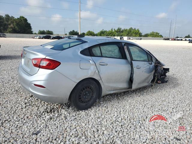 1G1BC5SM2J7130294 2018 CHEVROLET CRUZE photo no. 3
