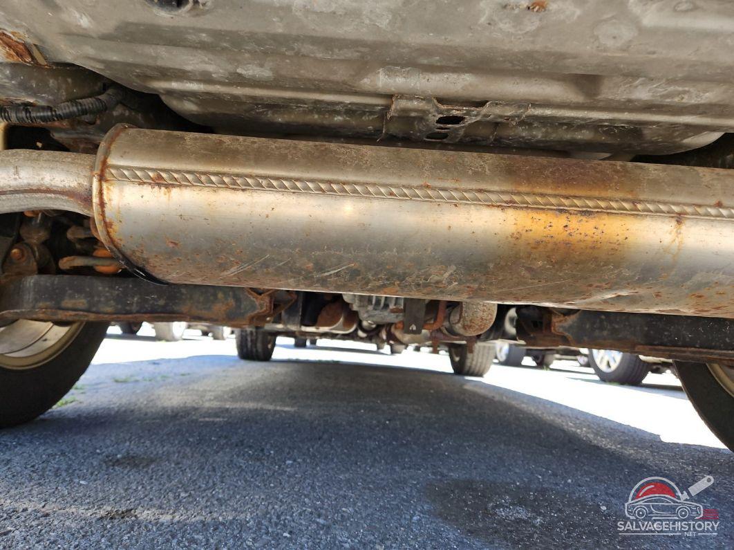 2GNFLFEK0H6183781 2017 CHEVROLET EQUINOX photo no. 9