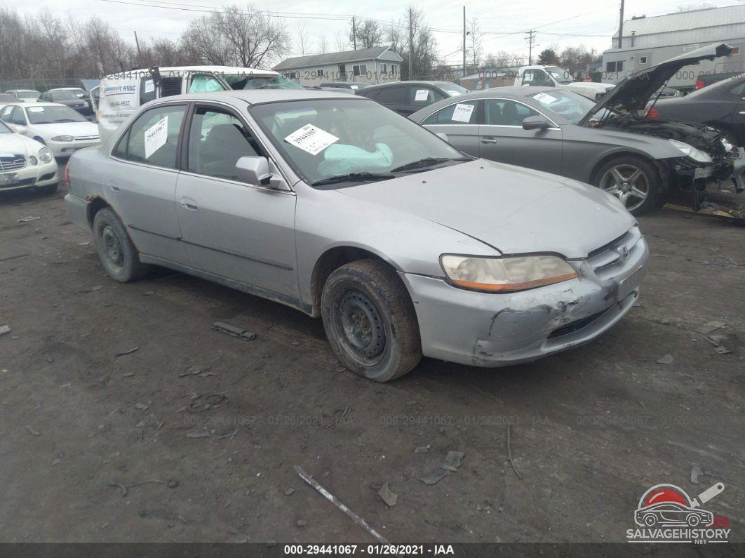 1HGCG5640YA152562 2000 HONDA ACCORD SDN photo no. 2