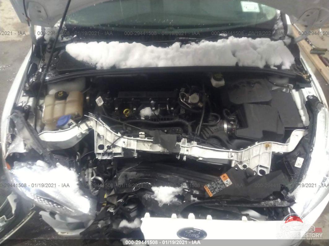 1FADP3F24HL220832 2017 FORD FOCUS photo no. 10